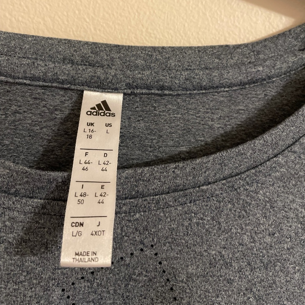 ADIDAS T-SHIRT - Picture 4 of 7